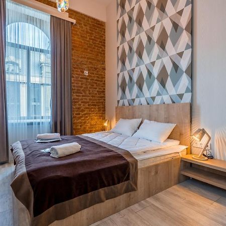 Mini Hotel On Aghmashenebeli Ave Tbilisi Bagian luar foto