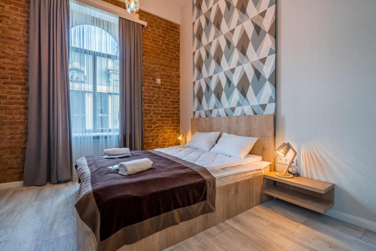 Mini Hotel On Aghmashenebeli Ave Tbilisi Bagian luar foto
